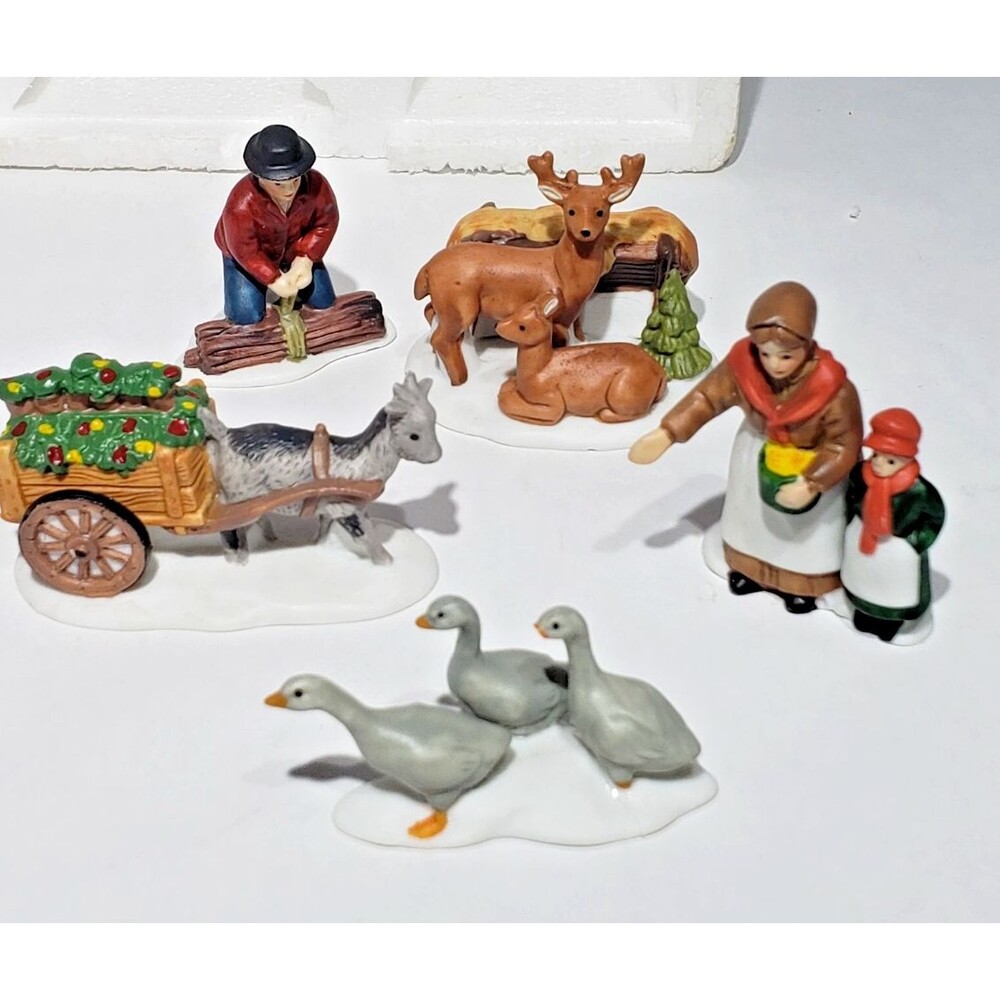 DEPT 56 #5901-3 Farm Set Family + Cart + Animals Set of 5 Heritage New England
